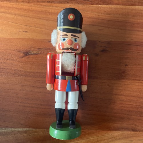 Alter nussknacker soldat ddr - nussknacker,