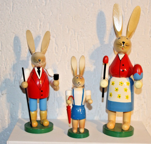 Osterhasen aus holz - aus,