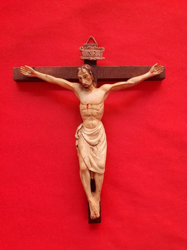 Kreuz mit jesus - mit,