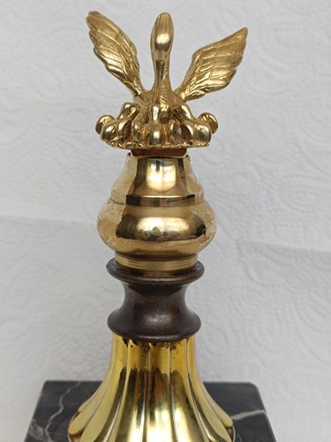 Freimaurer-Pelikanstatue