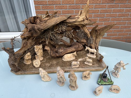 Handgearbeitete wurzelkrippe - handgearbeitete,