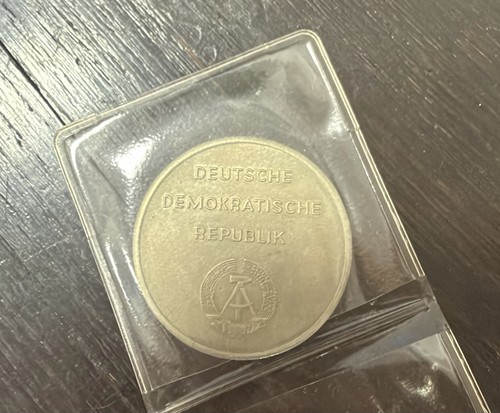Ddr medaille berlin hauptstadt - ddr,
